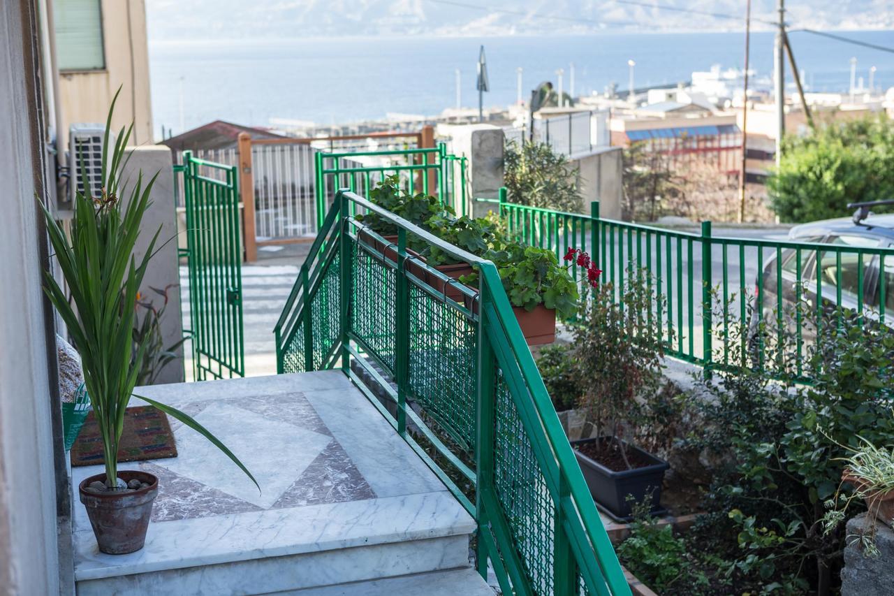 La Casa Di Eolo Bed & Breakfast Villa San Giovanni Bagian luar foto